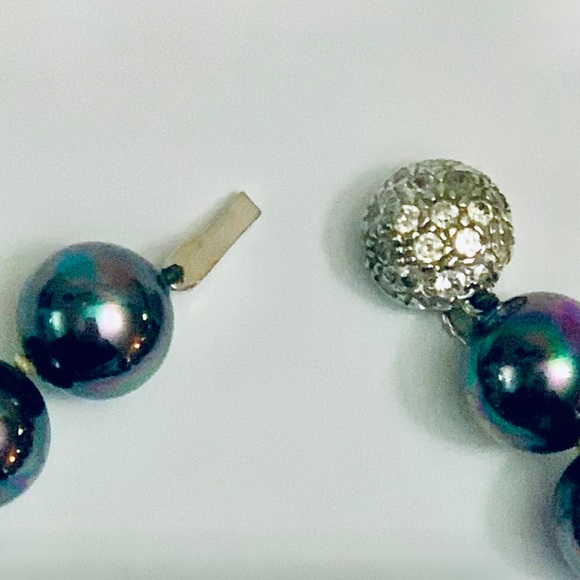 HOST PICK Real Collectibles by Adrienne Faux Tahitian Pearl Necklace. - Picture 5 of 6